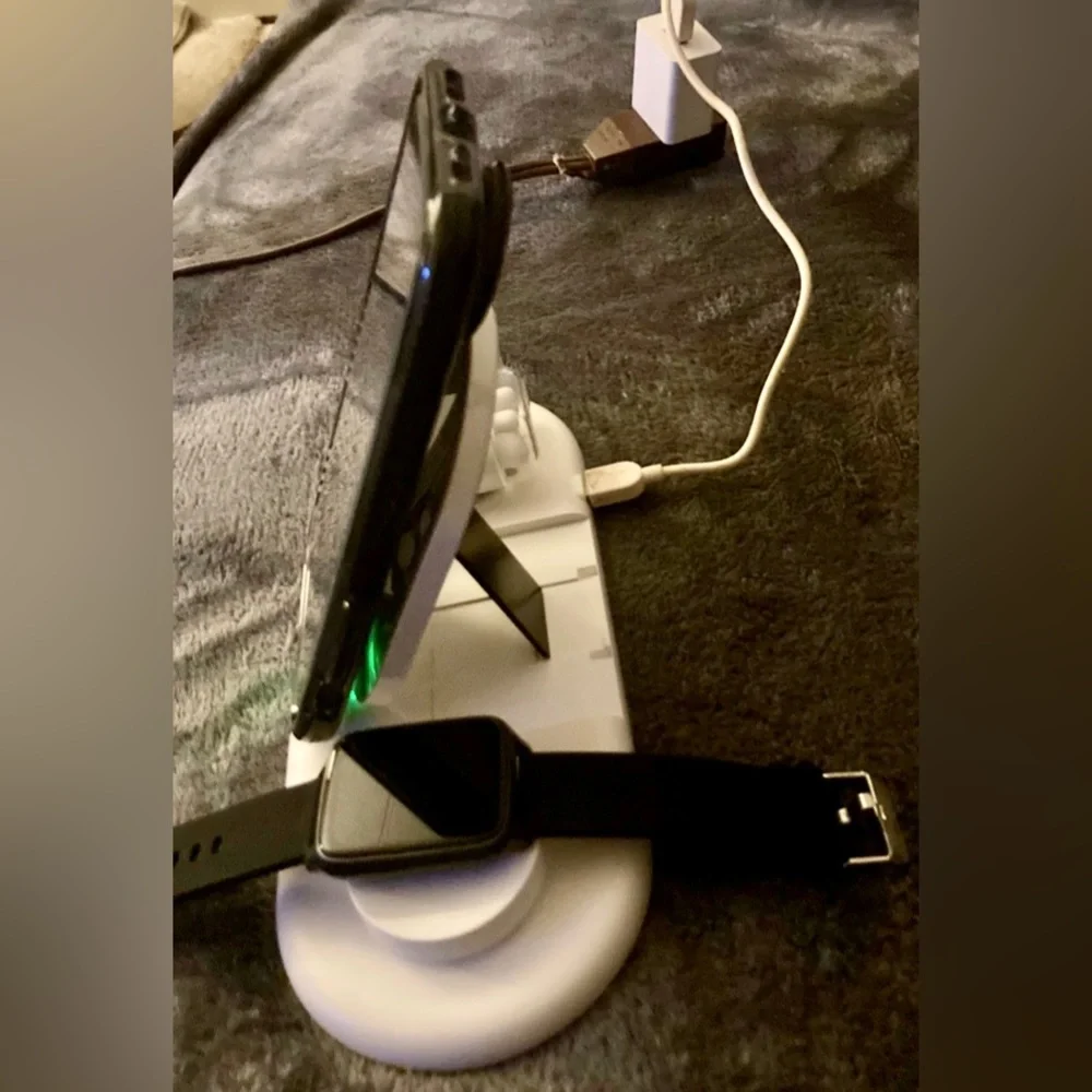 3 in1 Charging Dock NEW